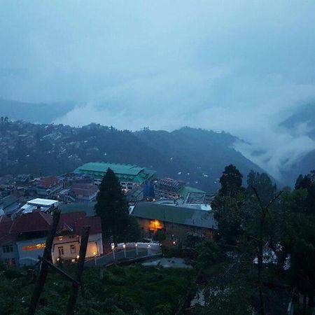 Hotel Taktsang Darjeeling Дарджилинг Экстерьер фото
