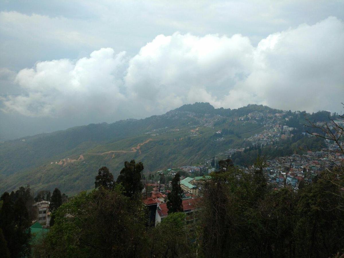 Hotel Taktsang Darjeeling Дарджилинг Экстерьер фото